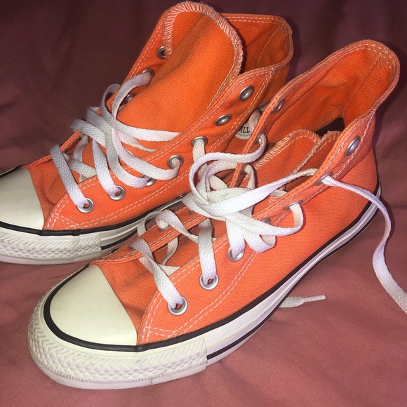 converse hyper orange